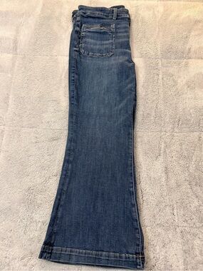 American Eagle Super High Rise Flare Jeans Size 18 Short Next Level Stretch